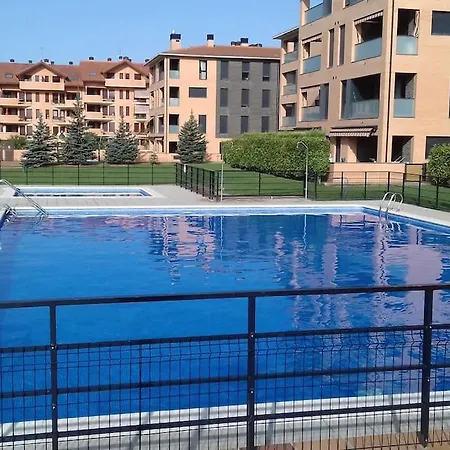 Apartamento Con Piscina En Апартаменты