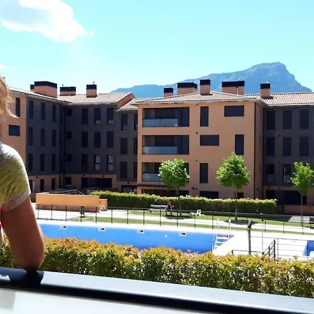 Apartamento Con Piscina En * Хака